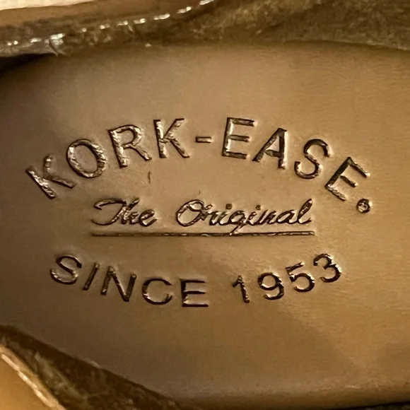 KORK EASE  brand Ankle Bootie Boot Navy Leather Wedge Block Heel Size 9 - Picture 9 of 9